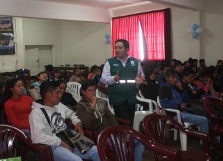 Junín: Senasa instruye a estudiantes de producción agropecuaria en temas sanitarios