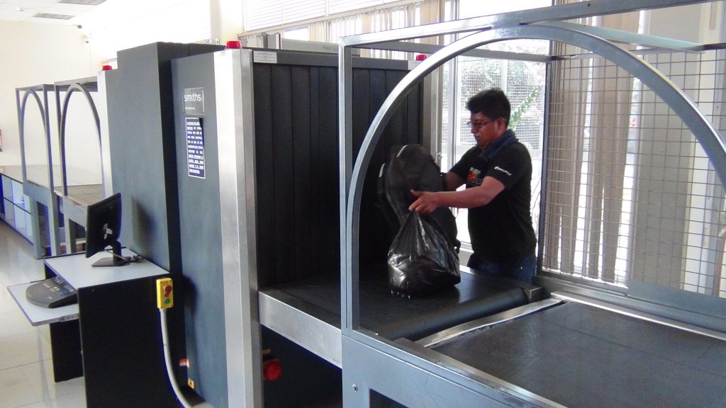 Inspección no intrusiva en el Complejo Fronterizo Santa Rosa de Tacna