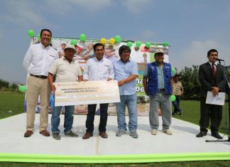 Minagri entregó 500 bonos de emergencia a productores agrarios