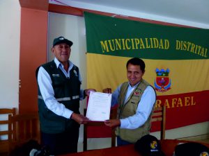 Senasa y Municipal de San Rafael, unidos para erradicar de mosca de la fruta