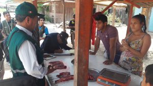 Senasa promueve inocuidad alimentaria en establecimientos comerciales de Aguaytia