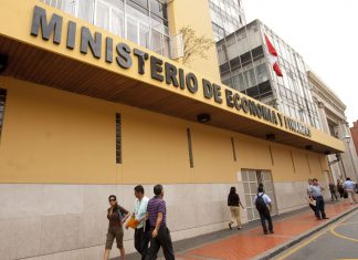 MEF: Agricultores afectados por El Niño costero con facilidades financieras