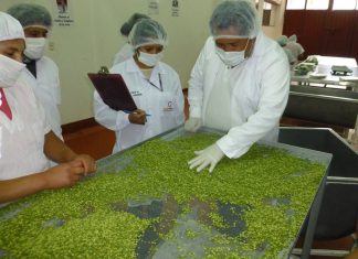 Apurímac: Inspección inopinada a almacén de proveedor del programa Qali Warma