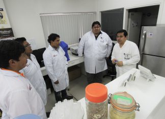SENASAG de Bolivia visita laboratorio de sanidad animal de SENASA