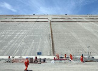 Gestión – Chavimochic III: Obras de proyecto de irrigación se retomarían en marzo