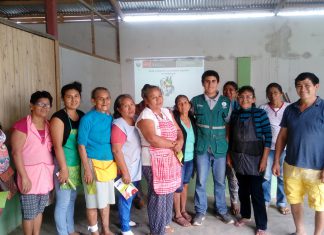 Ucayali: Comerciantes de ‘Nueva Requena’ son instruidos en buenas prácticas de higiene