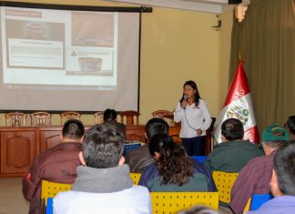 Senasa capacita a comerciantes y autoridades para certificación de puestos de venta saludables