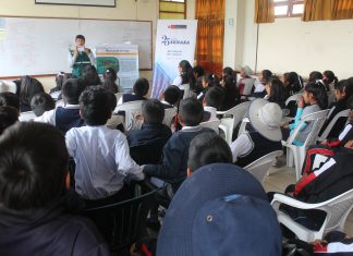 Arequipa: Senasa promueve en estudiantes prácticas para el control de mosca de la fruta