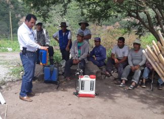 Comuneros de Chincheros son capacitados en uso y manejo responsable de plaguicidas
