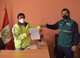 La Libertad: SENASA y gobiernos locales pactan acuerdos para combatir la mosca de la fruta