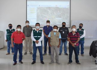 Ancash: Productores de Mango se comprometen con la erradicación de las moscas de la fruta